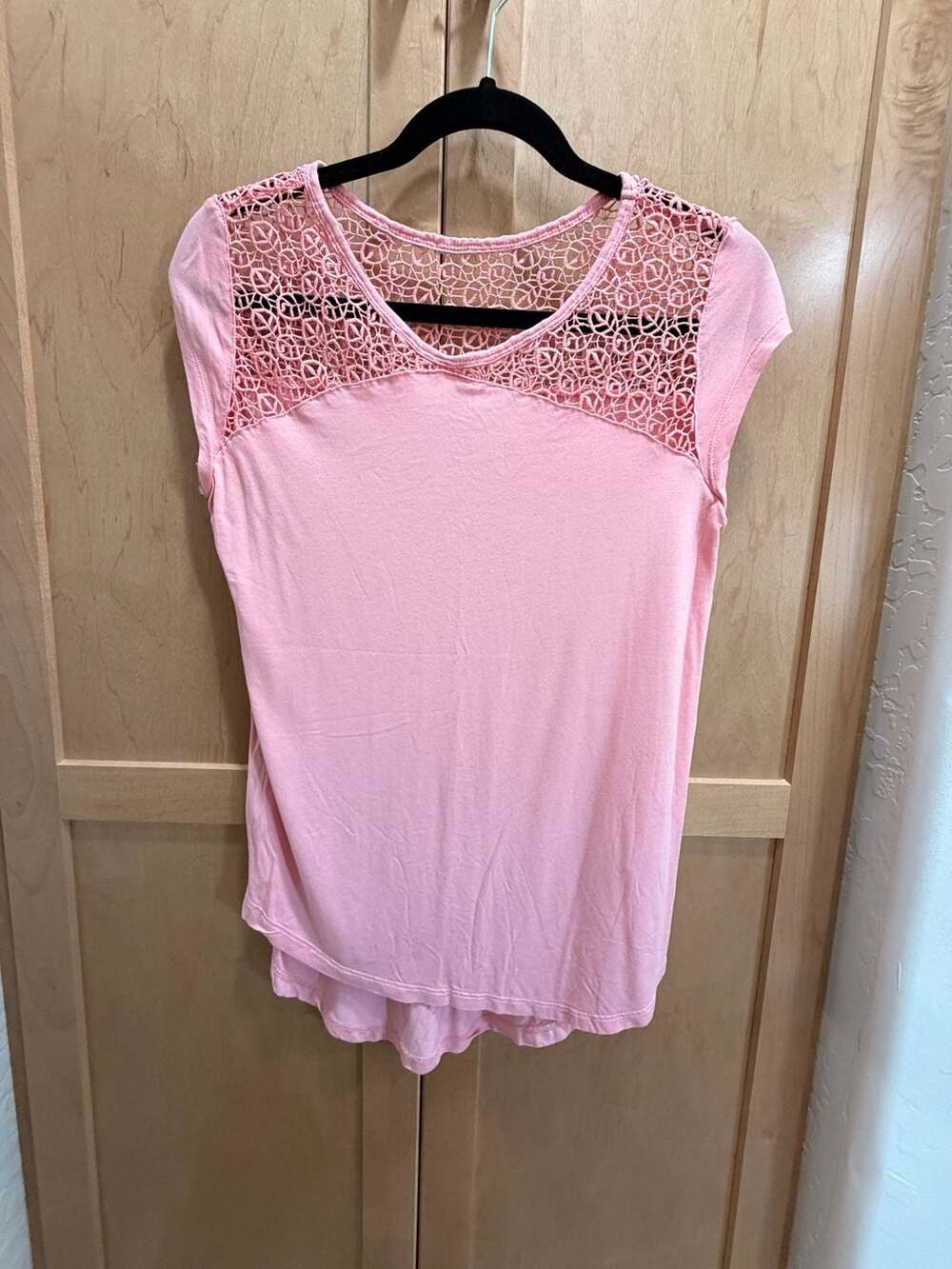 Old Navy Pink Lace Yoke Top - Medium